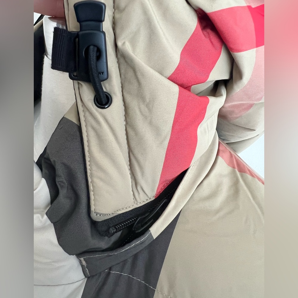 Burberry Man’s Reversible Down Jacket - Picture 10 of 16